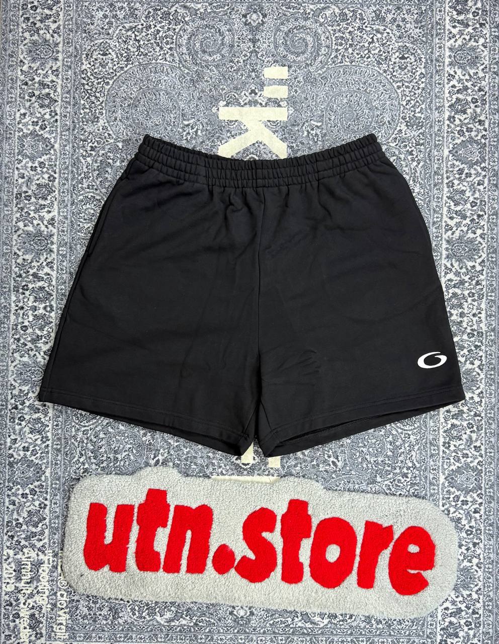 Шорти Balenciaga