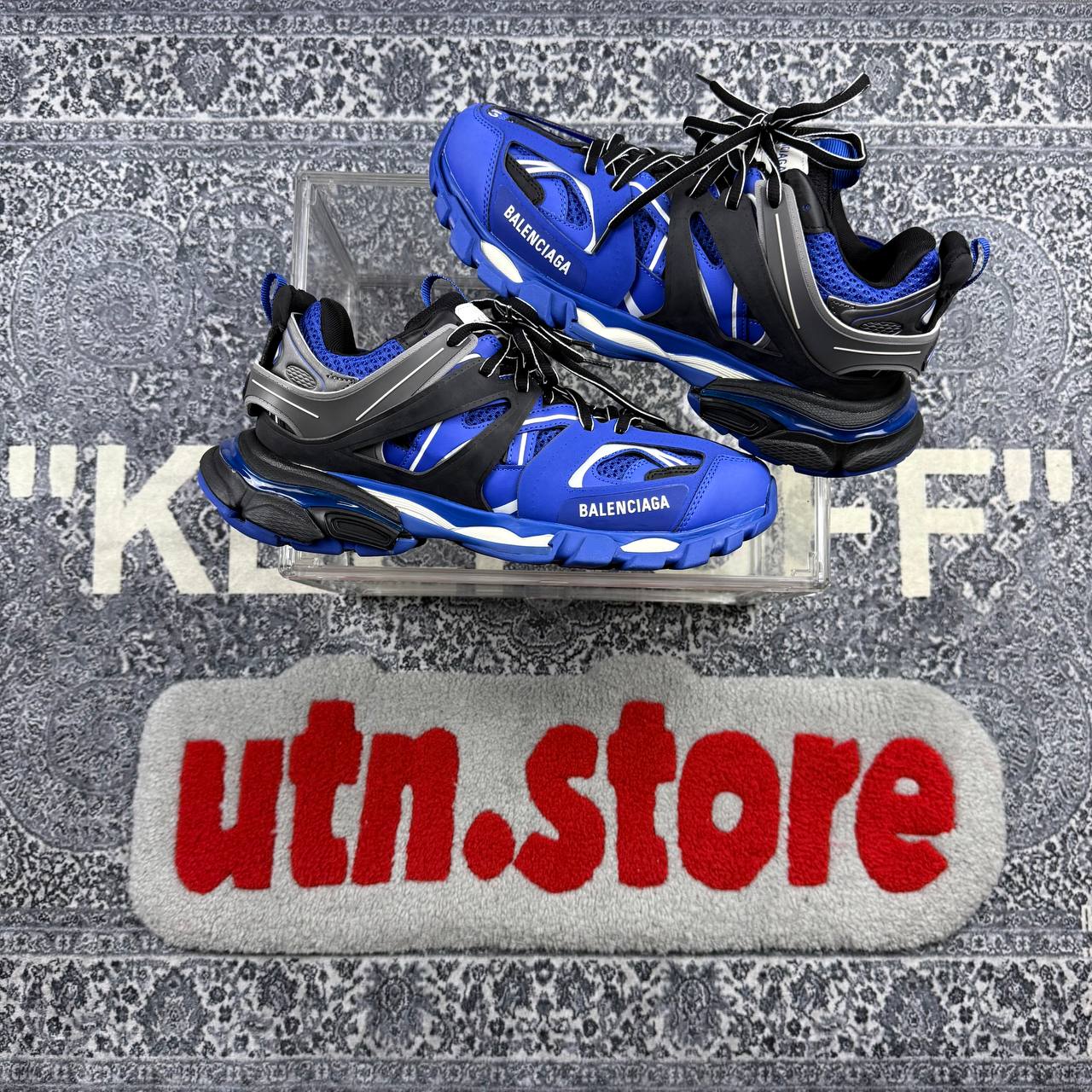 Balenciaga track