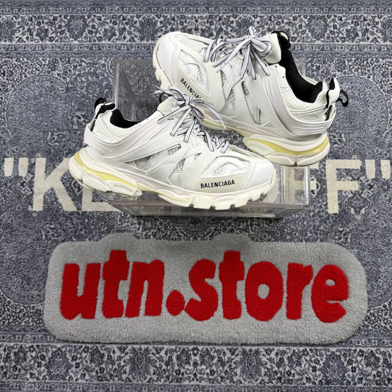 Balenciaga track