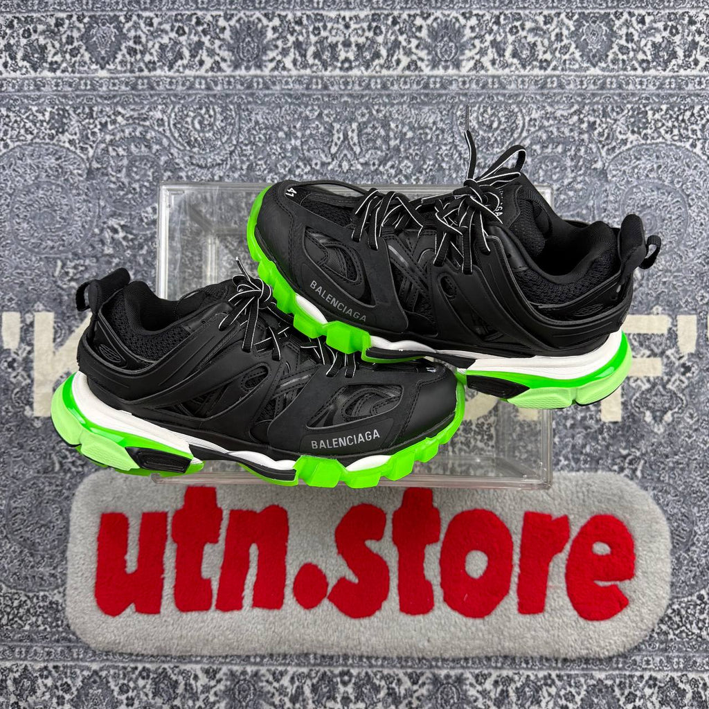 Balenciaga track