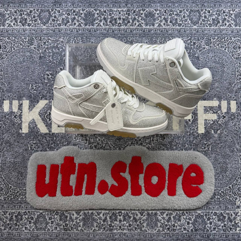 Off-White out of office