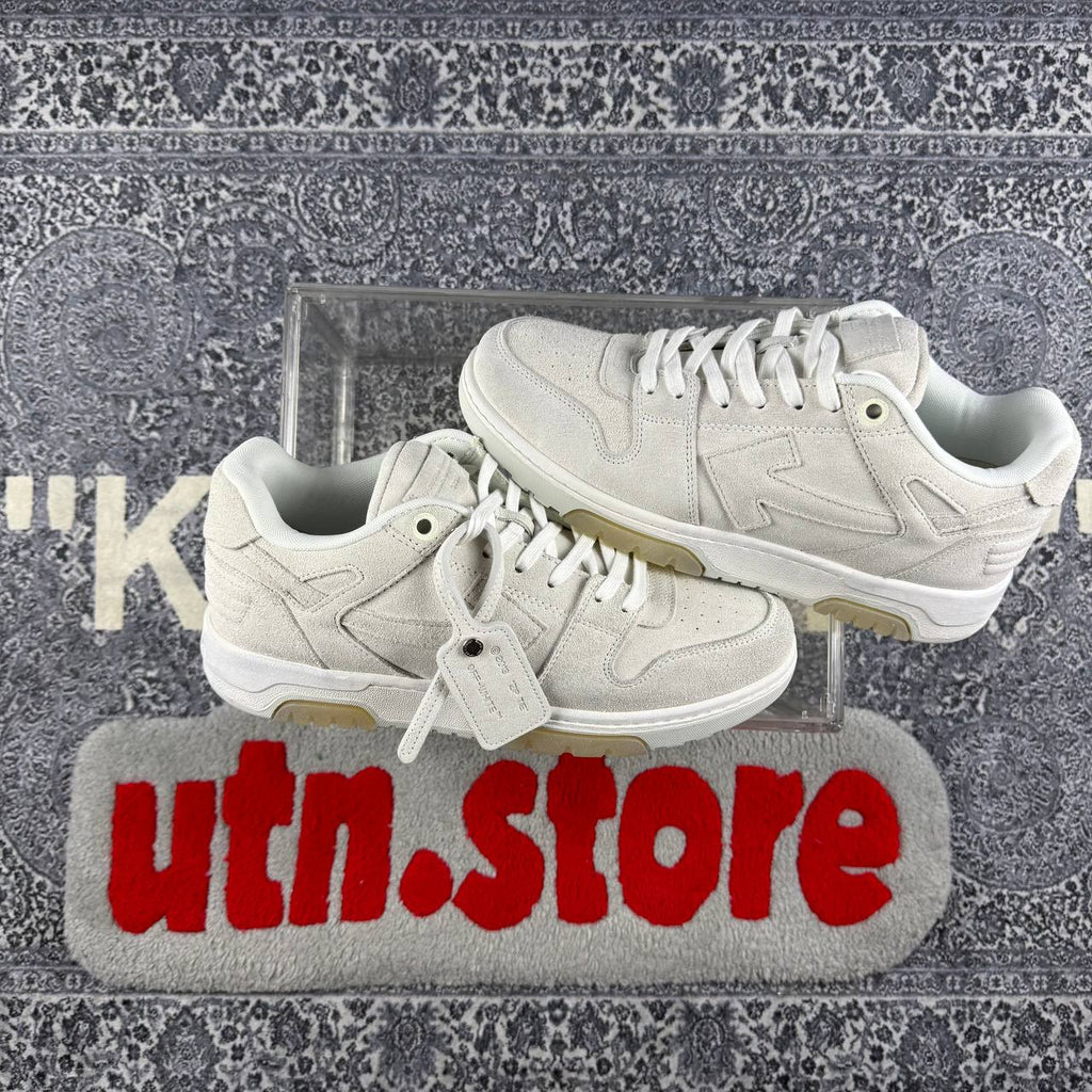 Off-White out of office