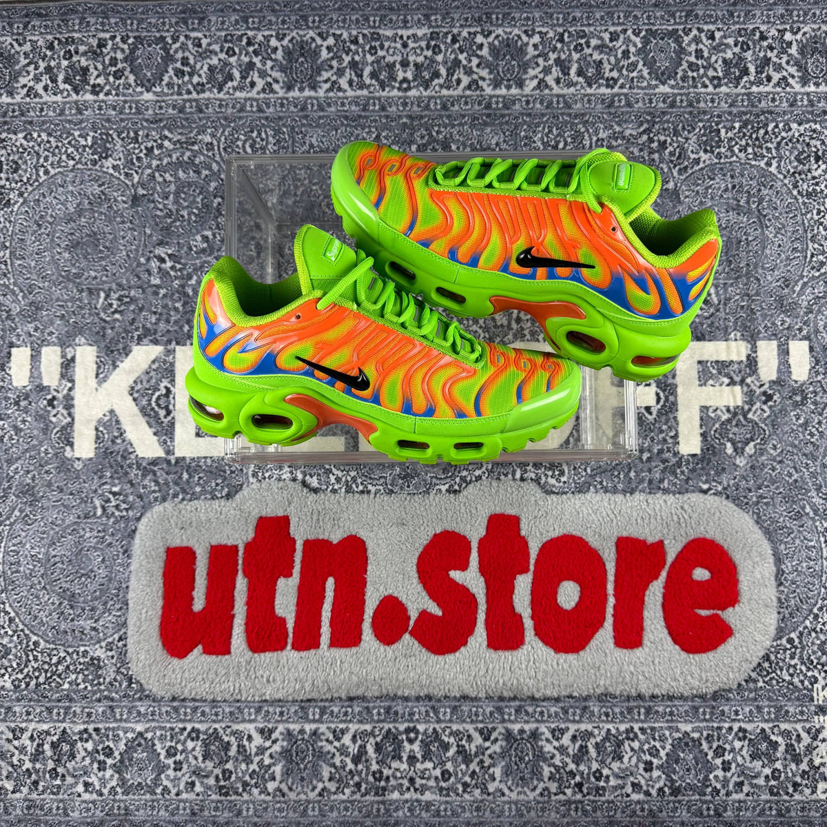 Кросівки Nike tn x supreme