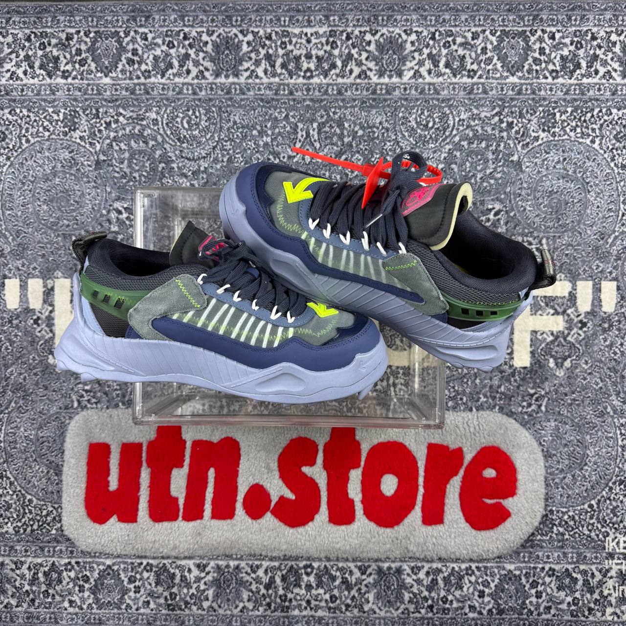 Off-White Odsy-1000