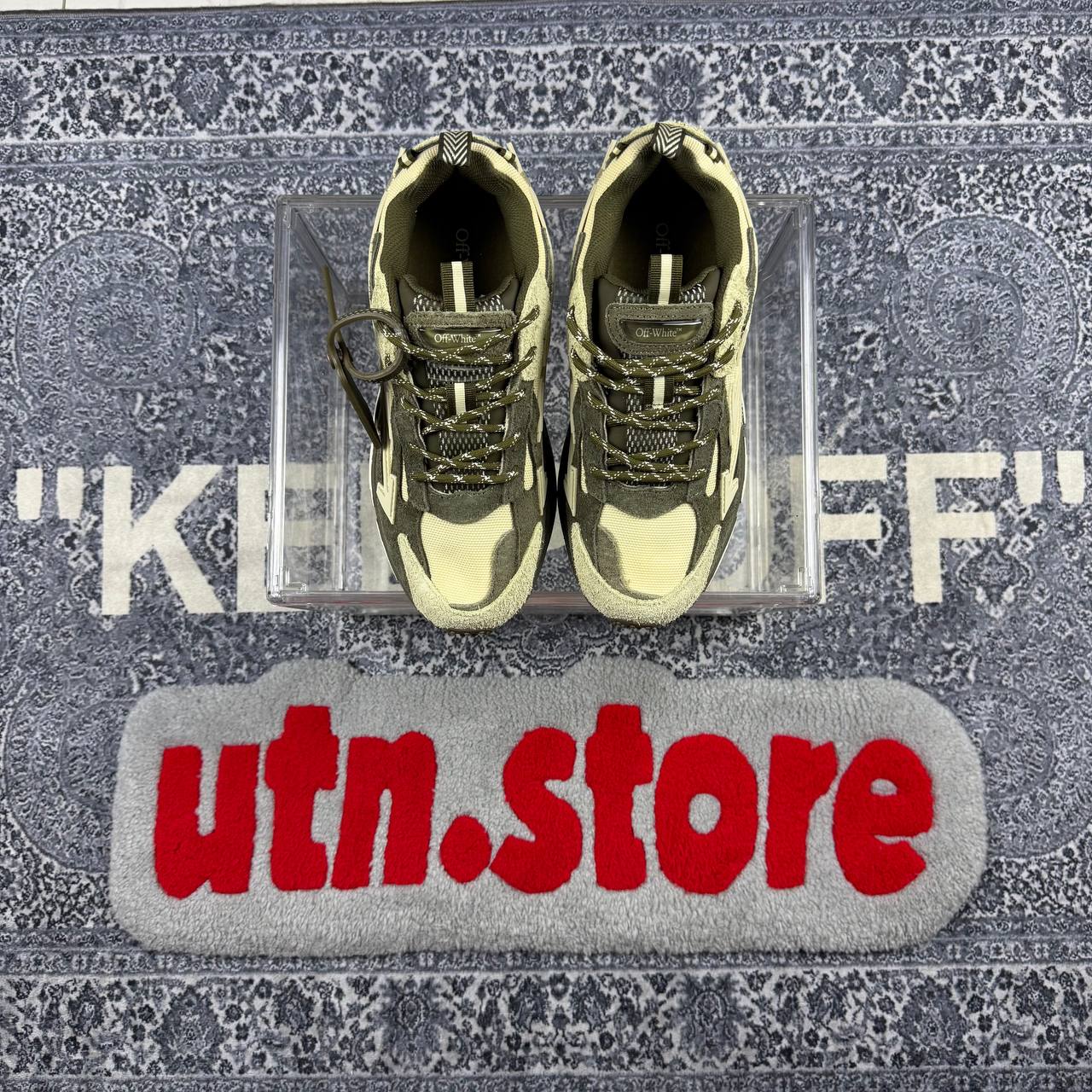 Off-White "be right back"