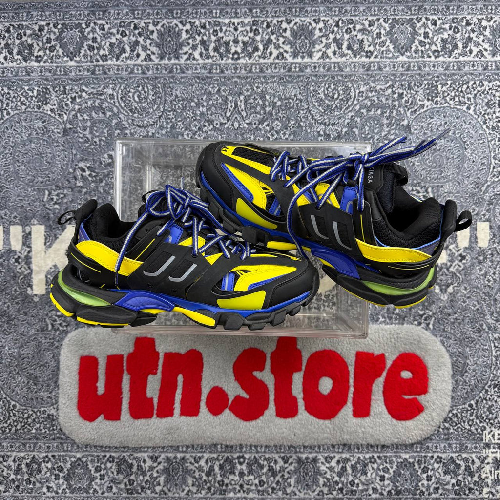 Balenciaga track