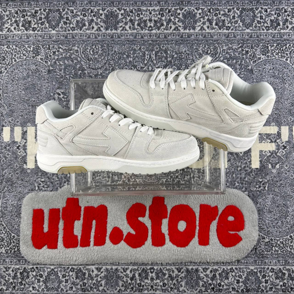 Off-White out of office