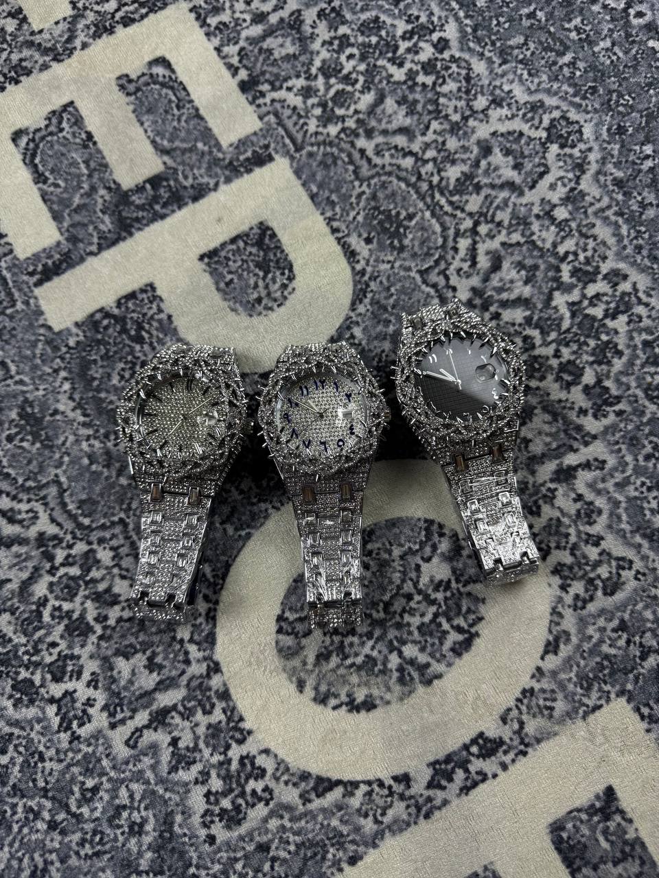 Годинник Iced Out Thorn Arabic Dial