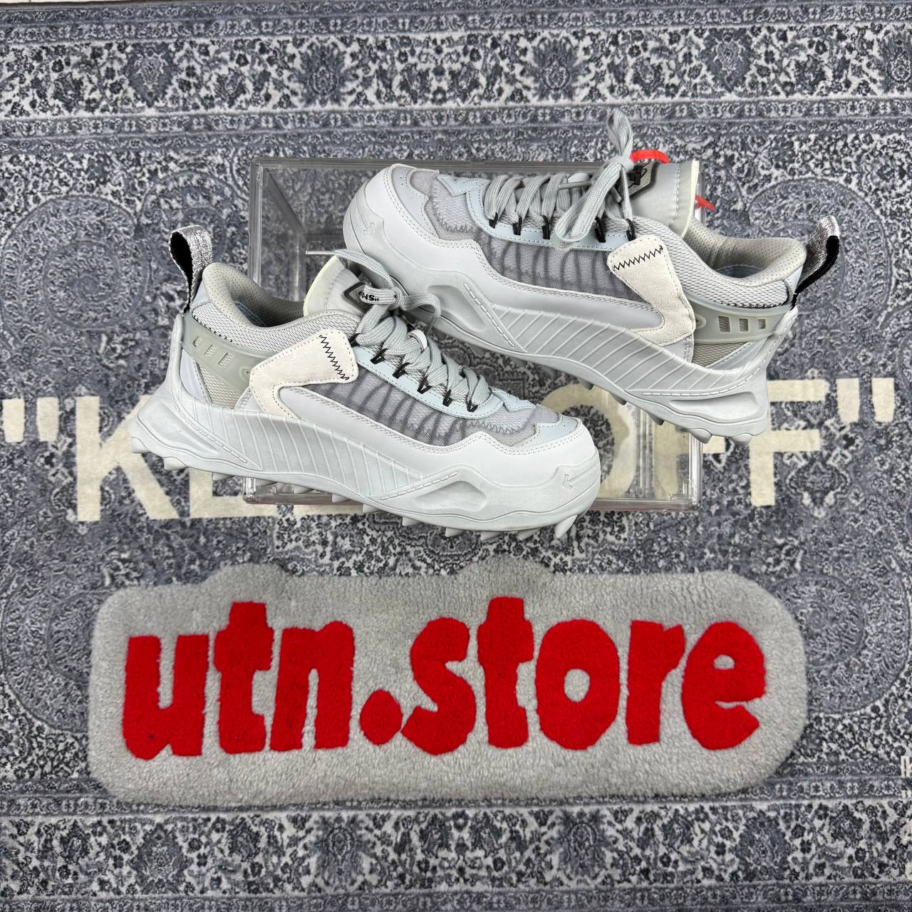 Off-White Odsy-1000