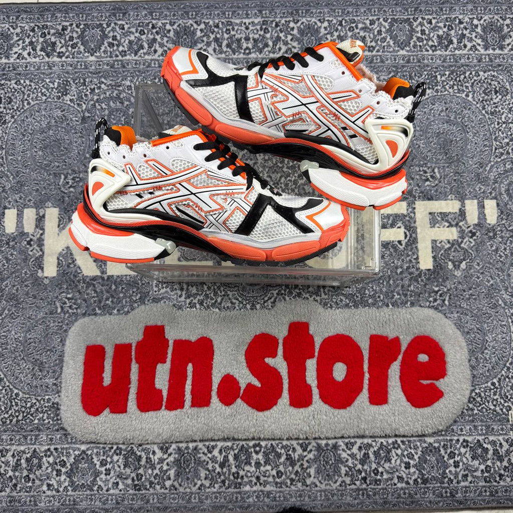 Balenciaga runner
