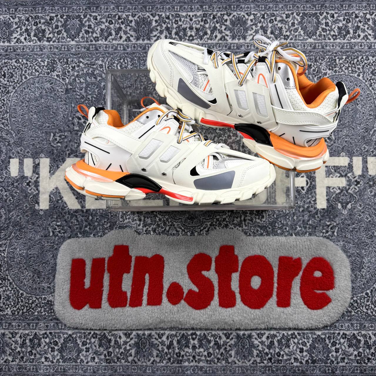 Balenciaga track