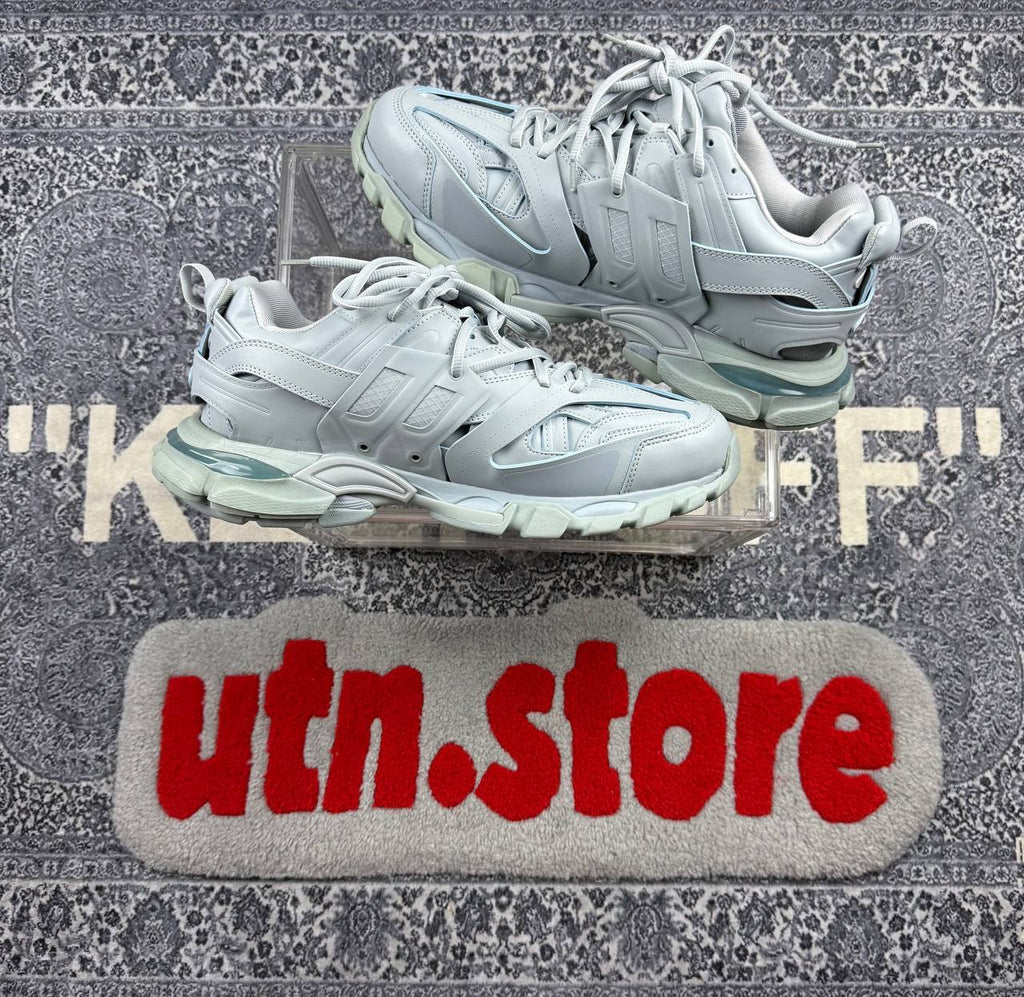 Balenciaga track