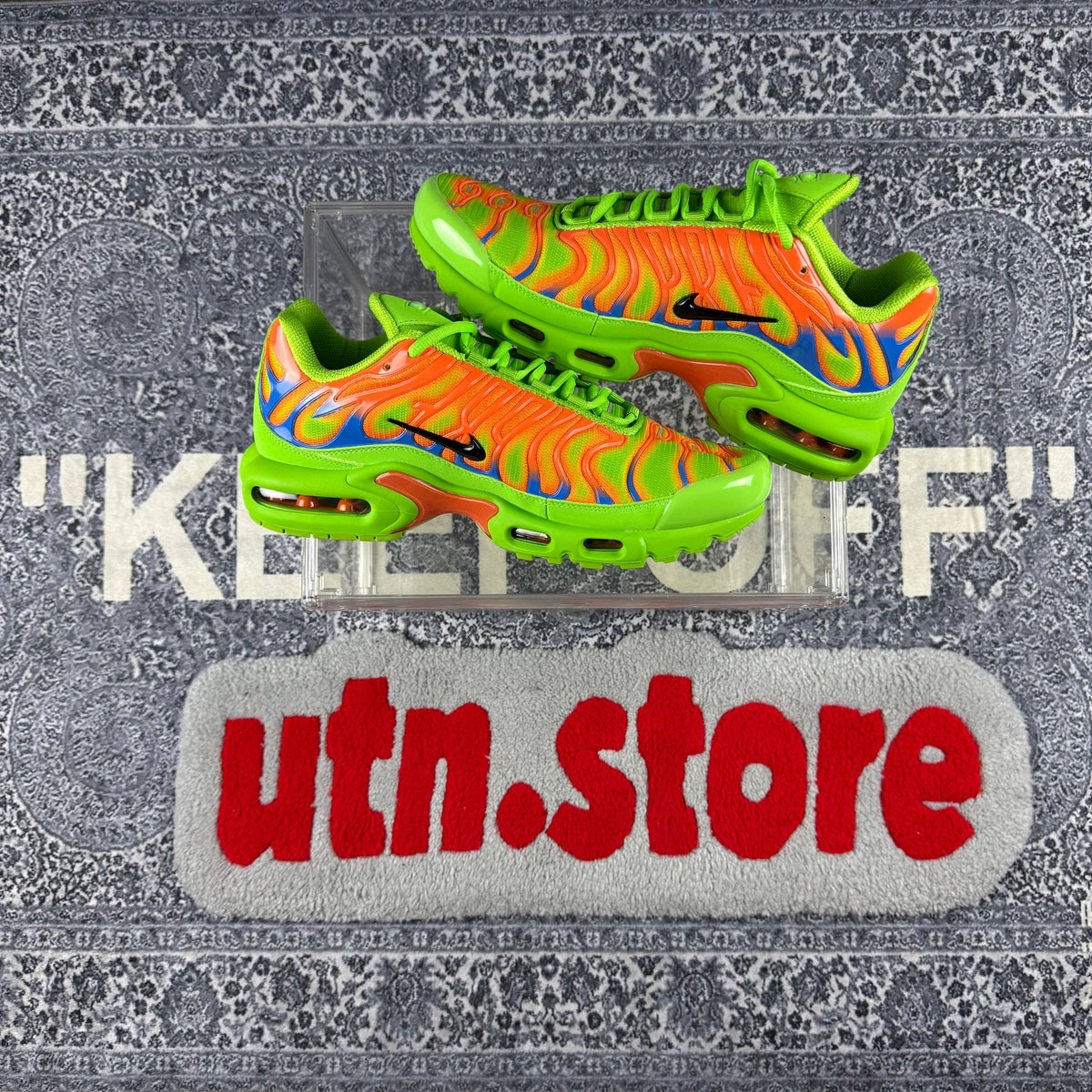 Кросівки Nike tn x supreme