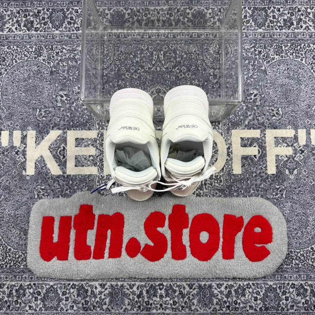 Off-White out of office