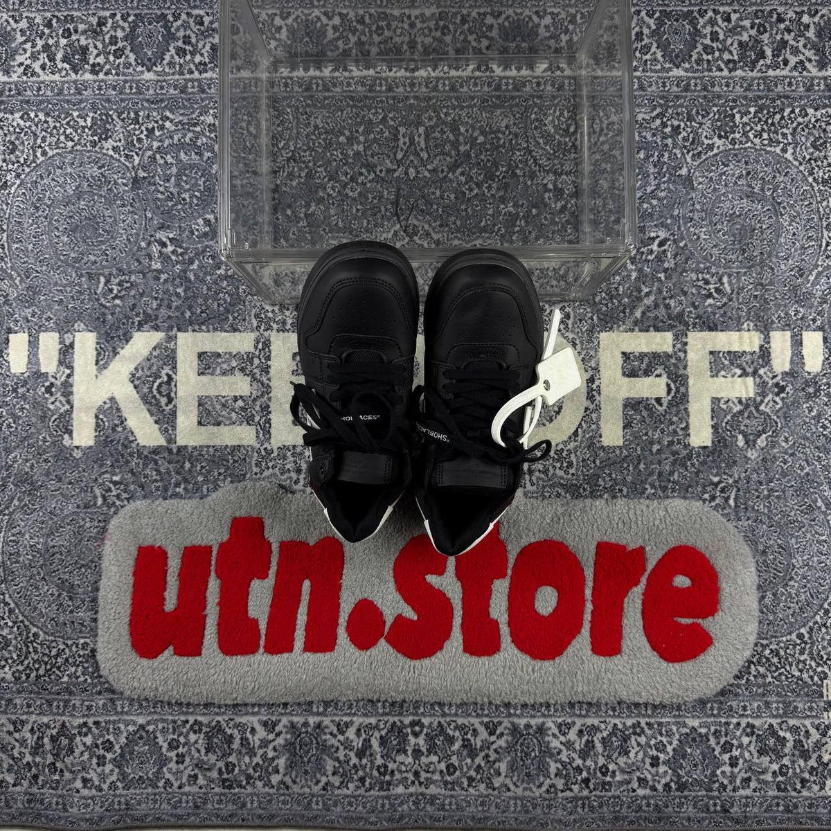 Кросівки Off-White Out of Office