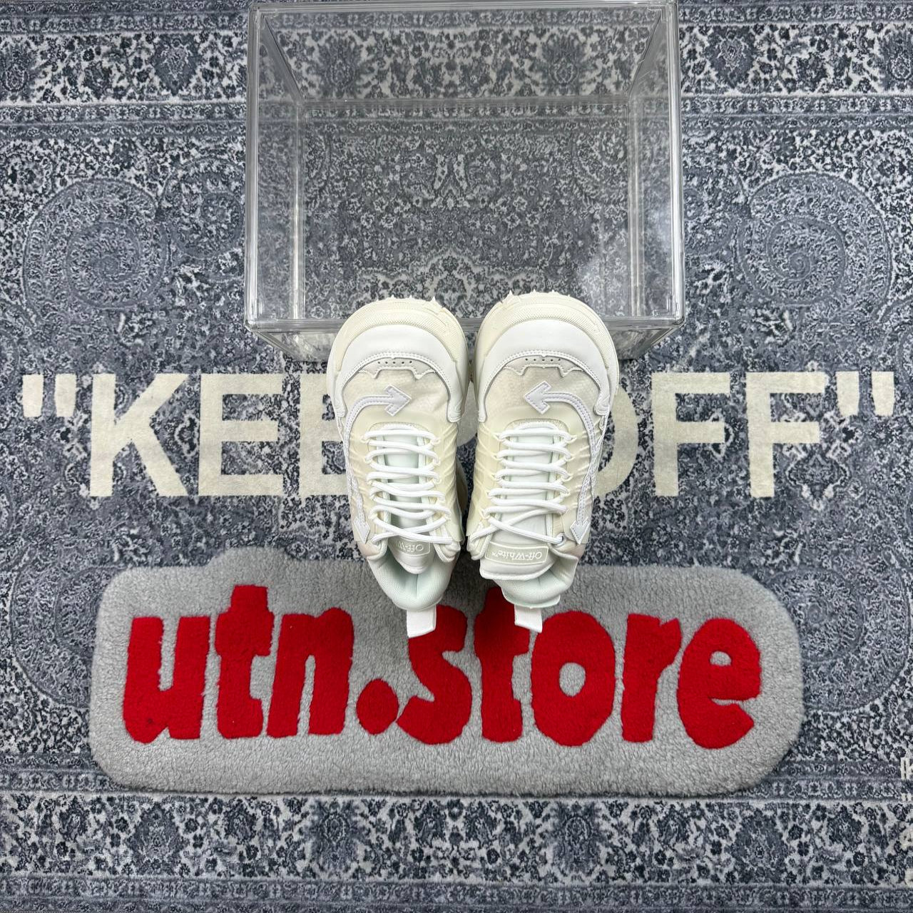 Off-White Odsy-2000