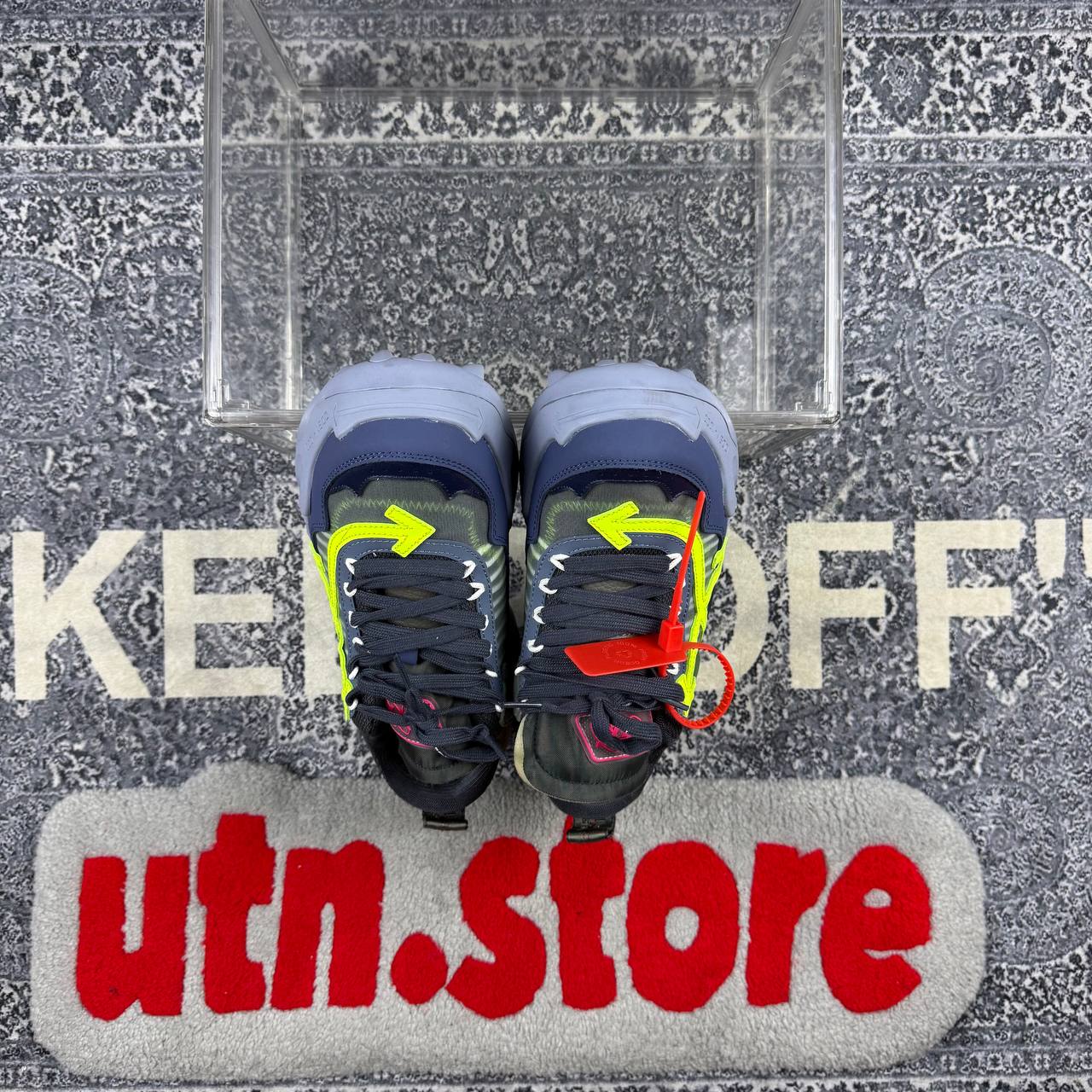 Off-White Odsy-1000