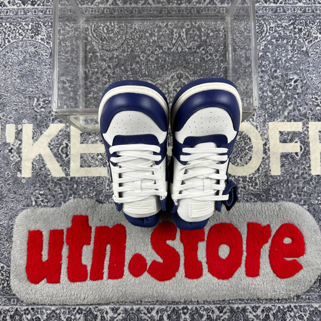 Off-White out of office