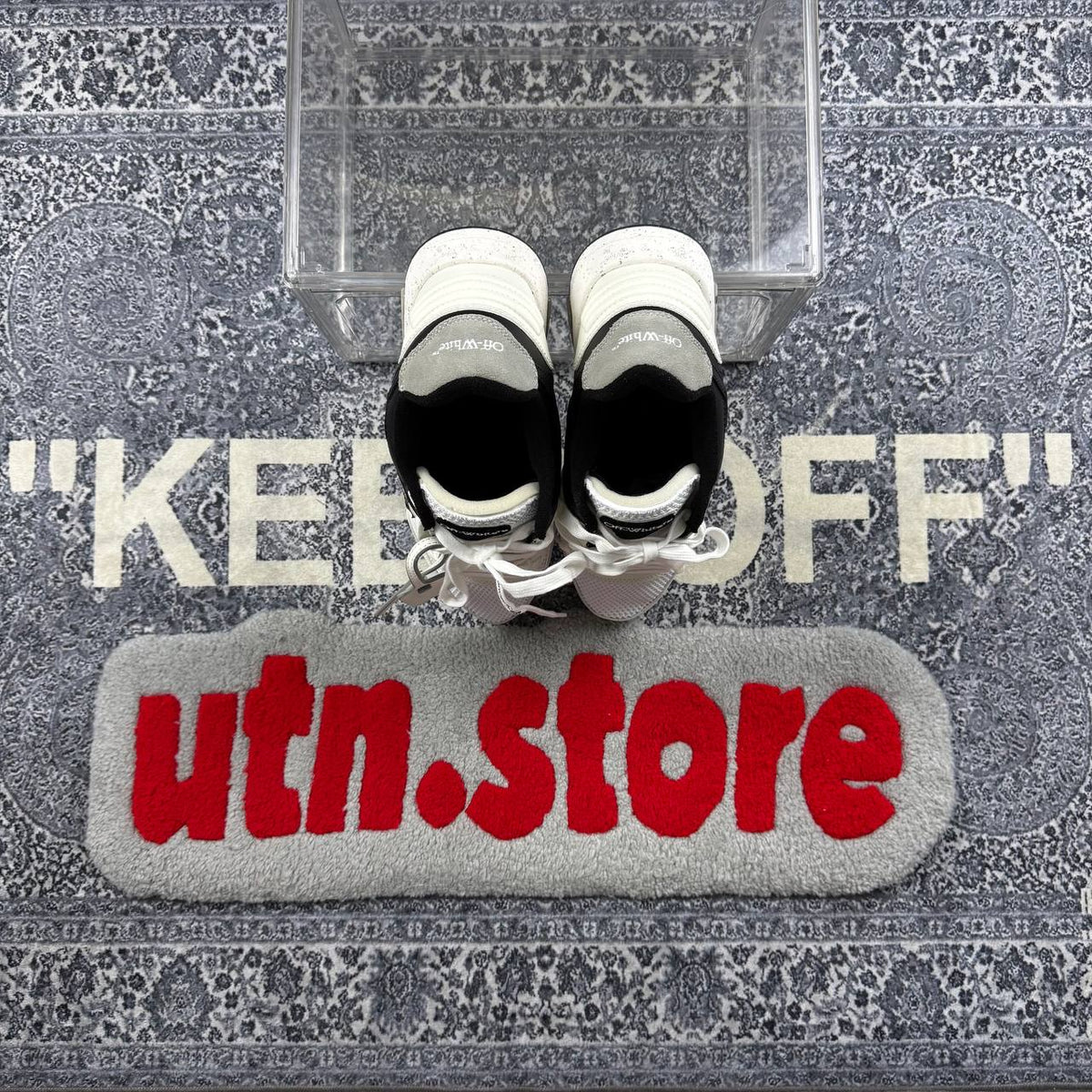 Кросівки Off-White Out of Office