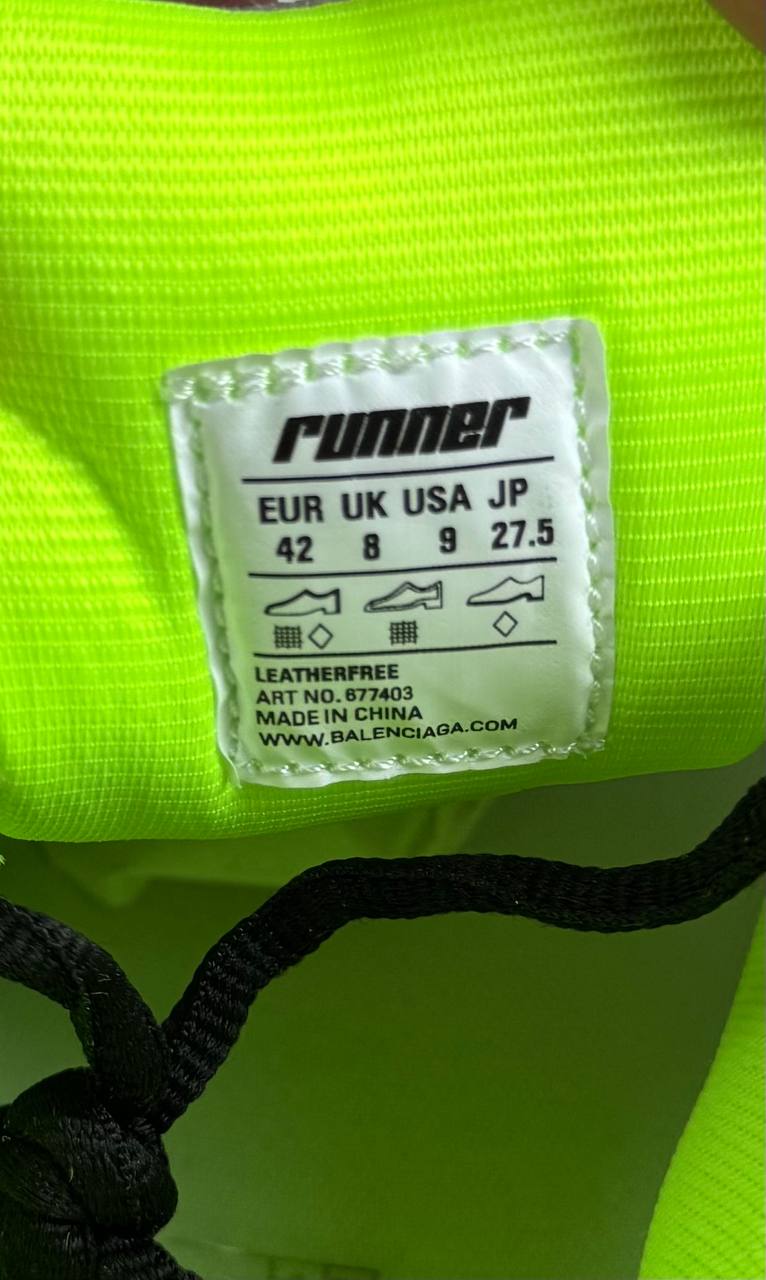 Balenciaga runner
