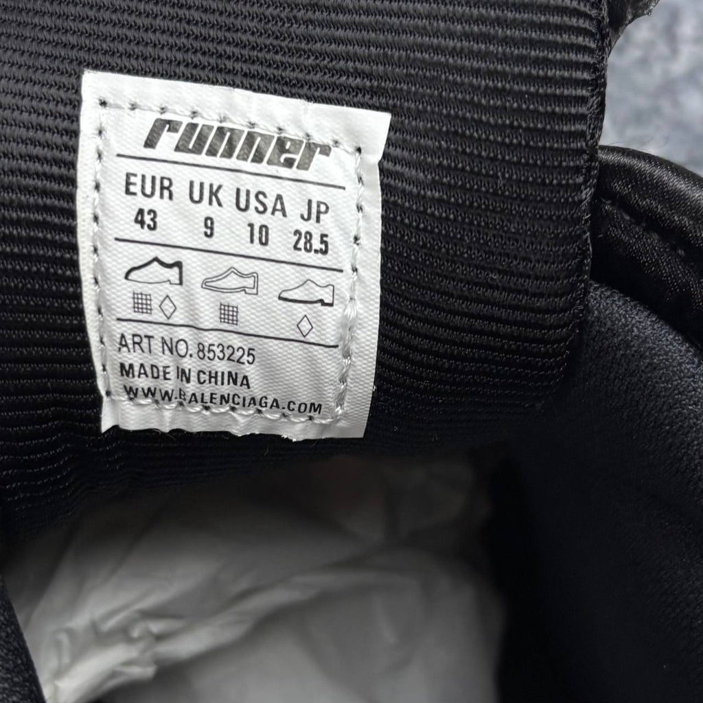 Кросівки Balenciaga Runner LED