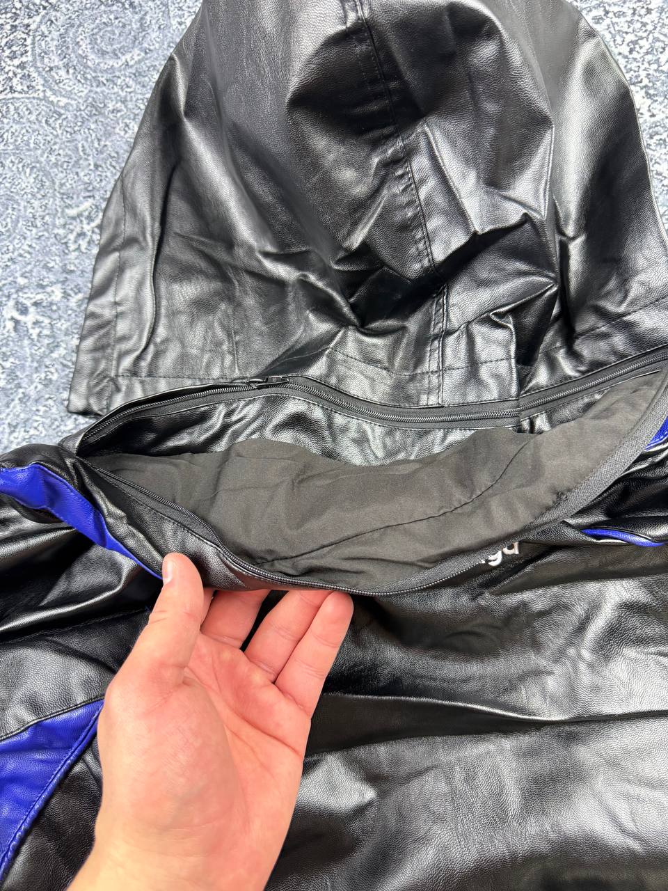 Куртка Balenciaga Logo-Embroidered Leather Track Jacket